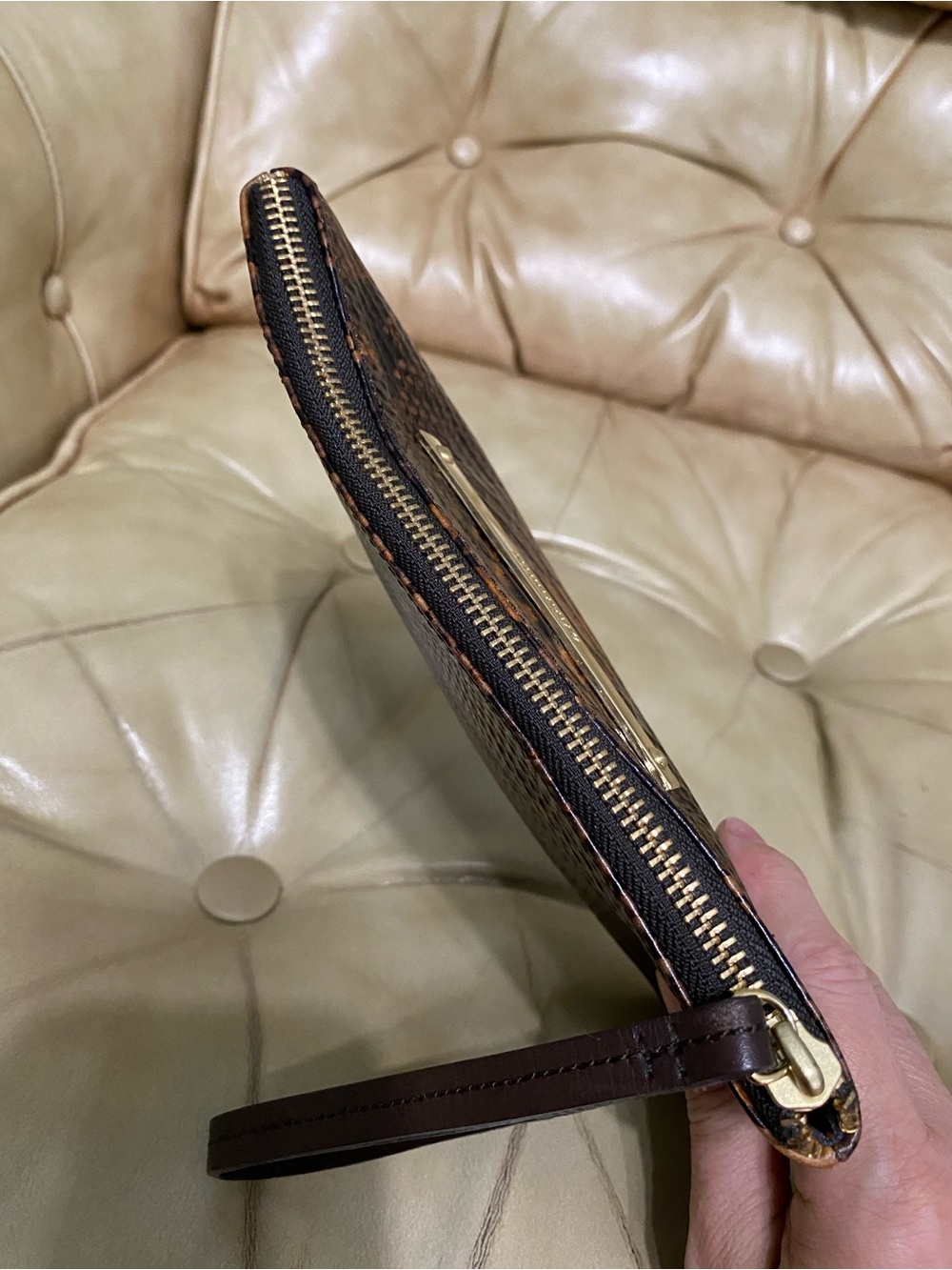 LKNW Brahmin Oversized Clutch Wristlet Wallet Bag Snake Python Tortoise Seville - Picture 7 of 10